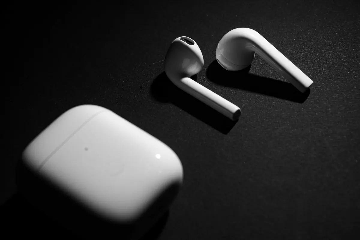 Airpods While Sleeping [ The Good, Bad, & Ugly
