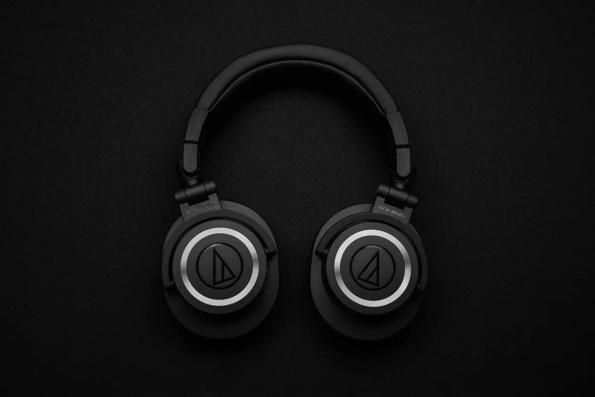 Complete Guide to Choosing the Best Wireless Headphones