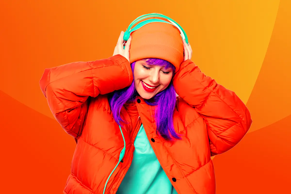 Can & Should You Wear Headphones Over Your Beanie?